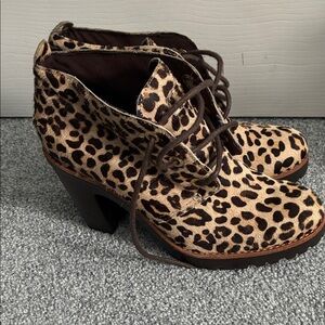 SPERRY Leopard Print Ankle Boots